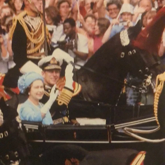 Wedding Day Magazine - Picture 6 of 9